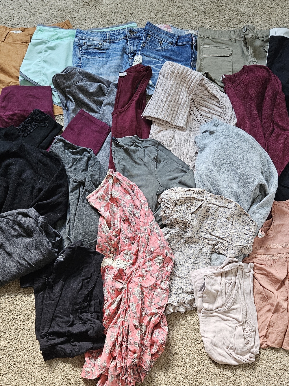 Huge Women's Size Medium Clothing Bundle Lot